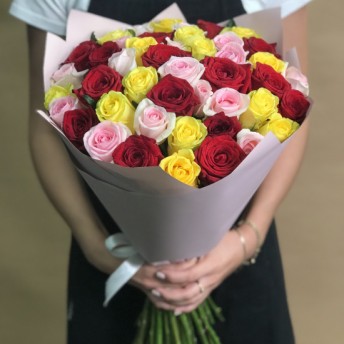 Букет из 45 роз (70см.)